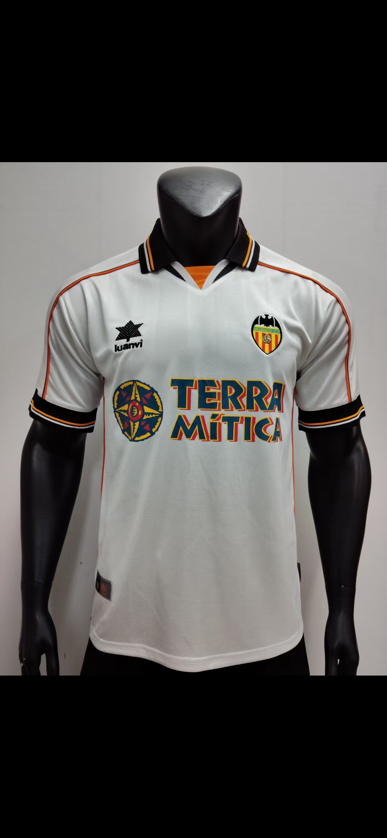 VALENCE FC 1999-2000